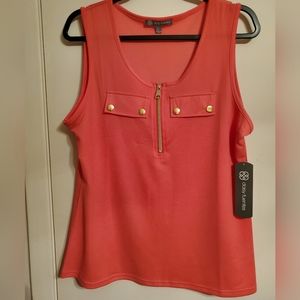 Ladies top, Size Large, New with tags, Daisy Fuentes